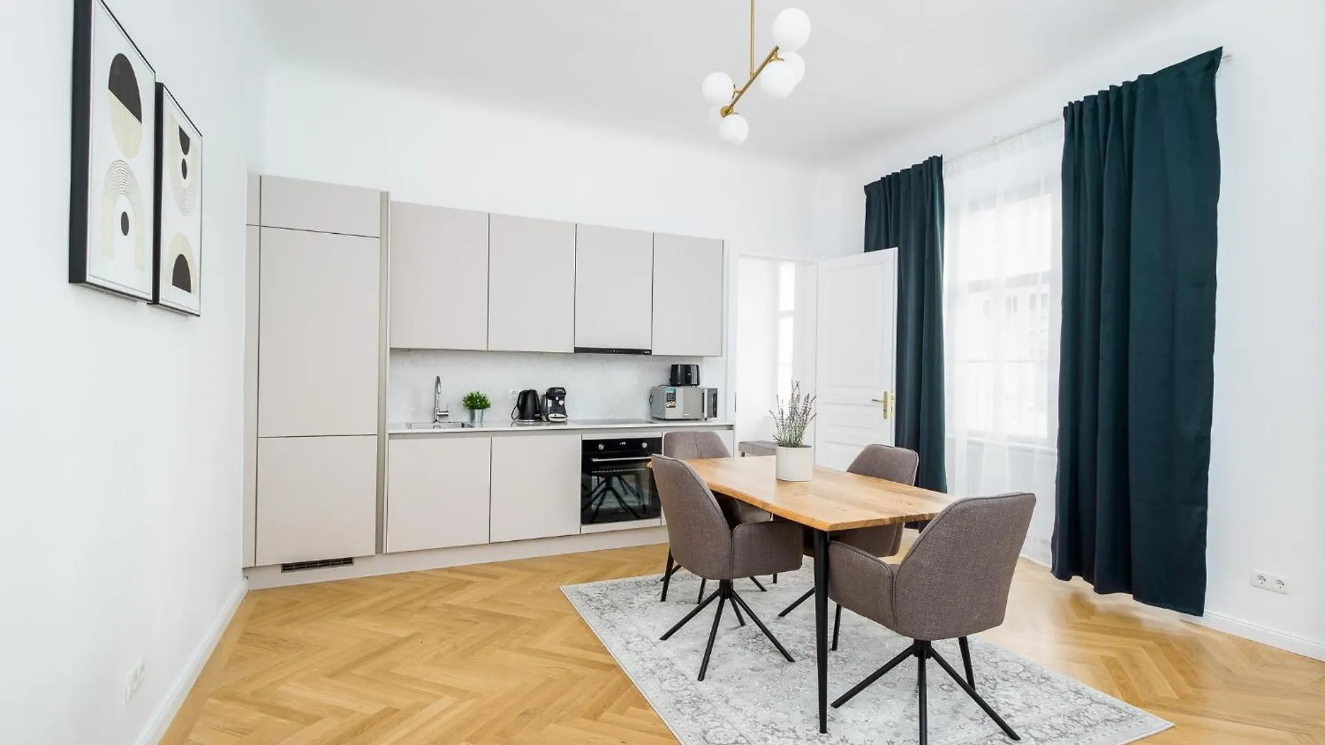 Apartment Ballgasse Luxury Vienna 0*,  Austria