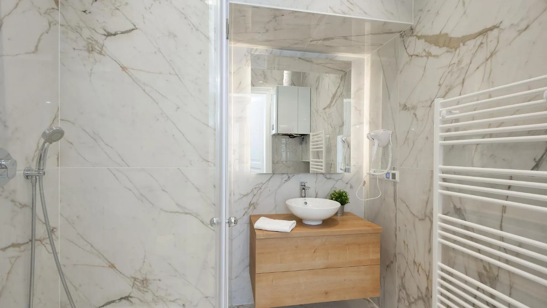 Apartment Ballgasse Luxury Vienna