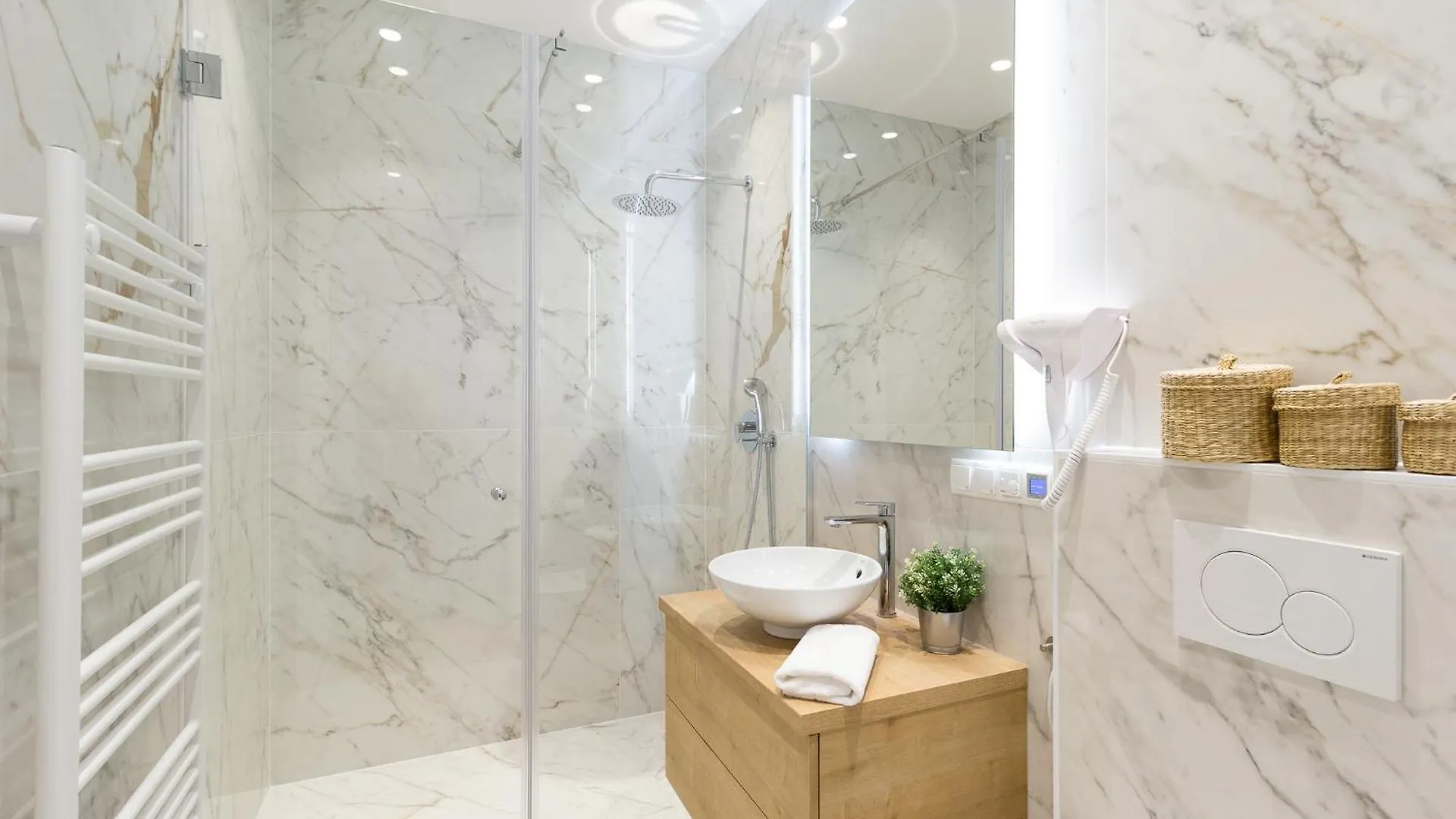 Apartment Ballgasse Luxury Vienna